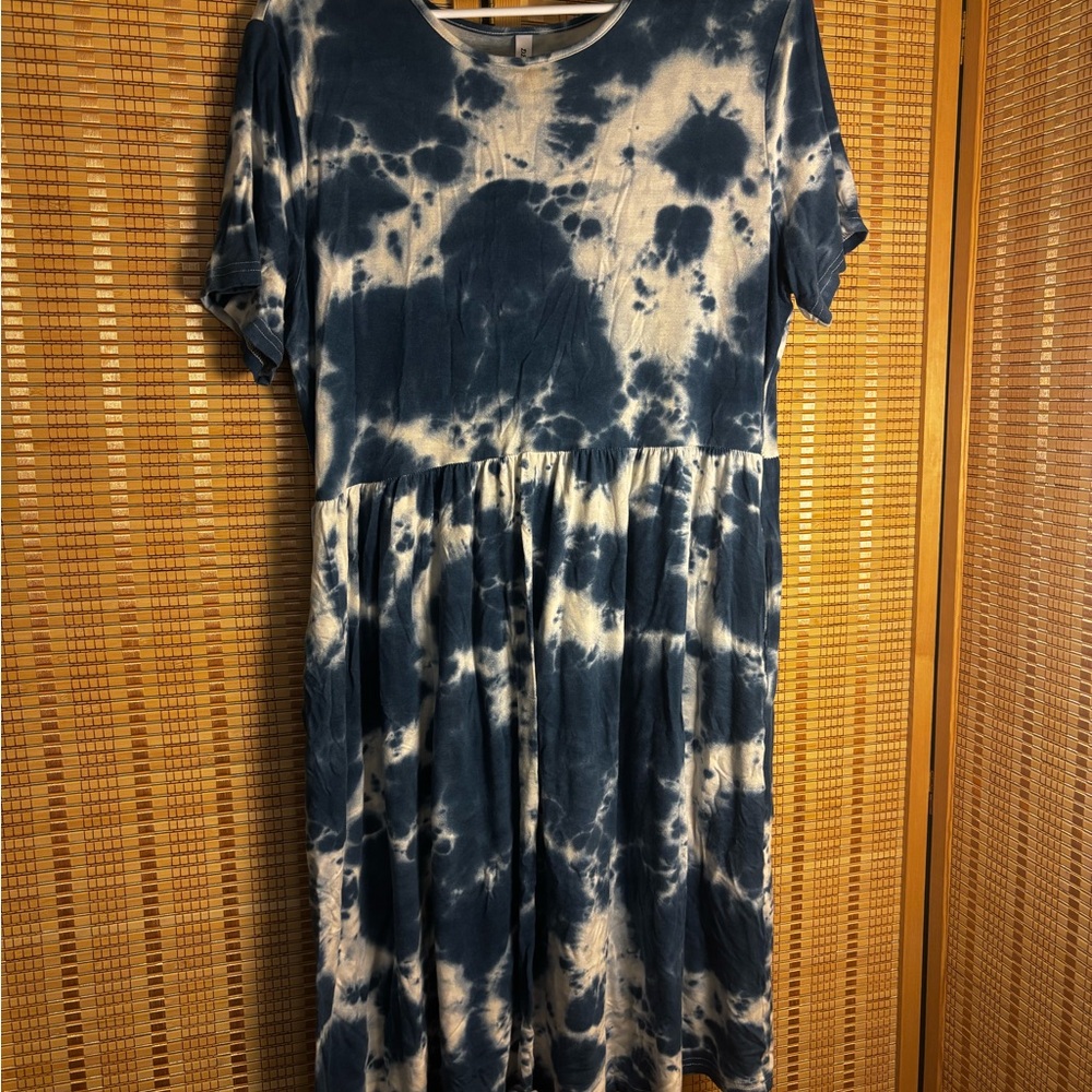 Tie-Dye Short Sleeve Dress